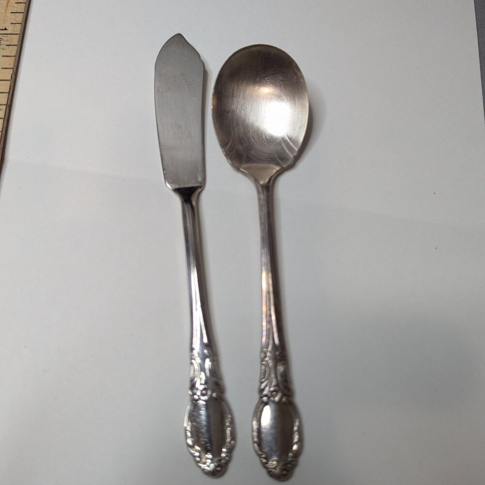 Wm Rogers Silverplate Spoon, Oneida and Butter Knife Chatelaine Silverware, Wm